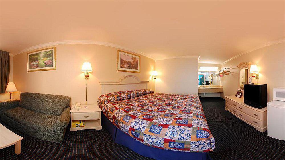 University Inn & Suites San Antonio Luaran gambar